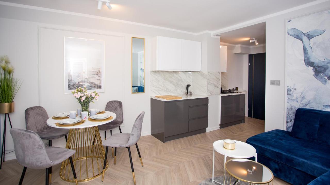 אוסטקה Apartamenty Delux Sun & Snow Przy Bulwarach W Scislym Centrum, Blisko Plazy מראה חיצוני תמונה